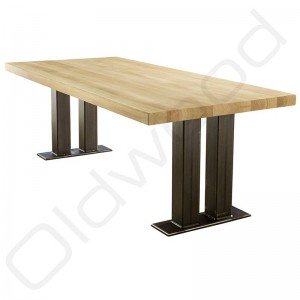Robuuste houten tafel - Industriële tafel Spitsbergen